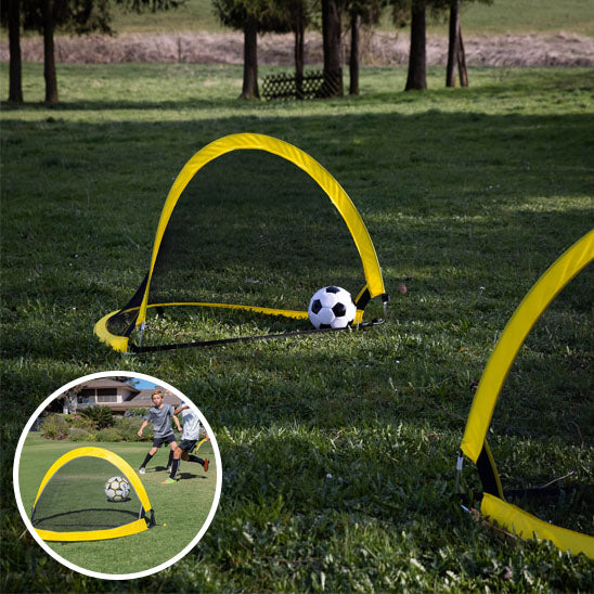 2_cages_de_foot_jaunes_P_ballon