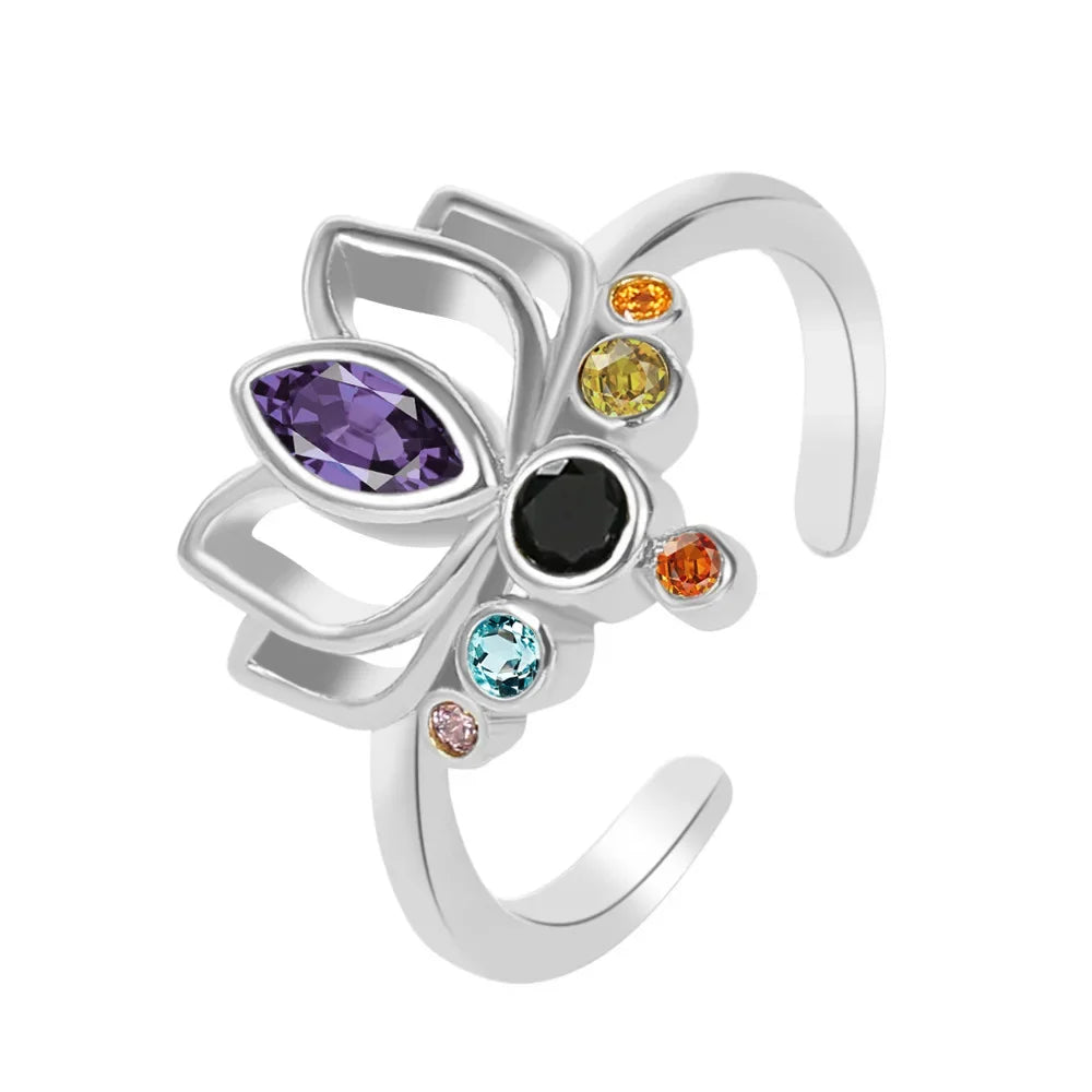 bague-7-chakras-fleur-de-lotus-argent-fond-blanc