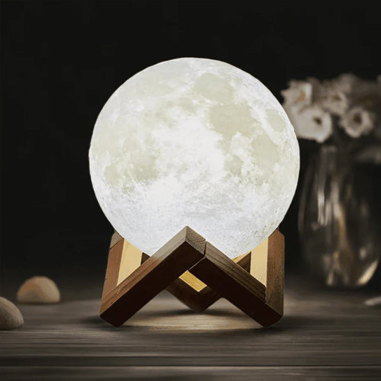 lampe-lune-allume-blanche