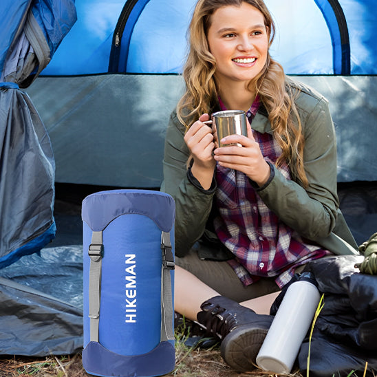 sac-de-rangement-pour-sac-de-couchage-bleu-camping-sans-puce