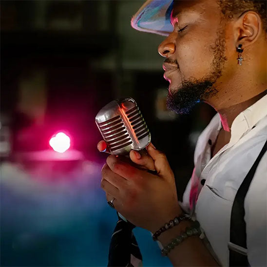 Micro_Karaoke_chanteur_black