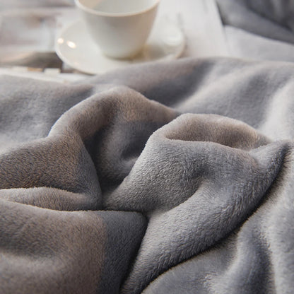 couette Grise chaude details surface