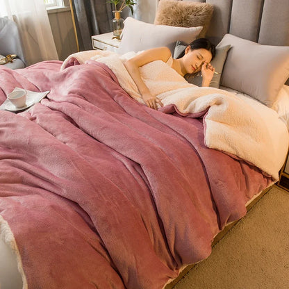 couette_rose claire avec sujet qui dort 