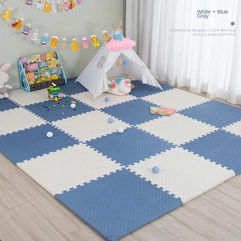 tapis-eveil-bebe-blanc-bleu-salle-de_jeu