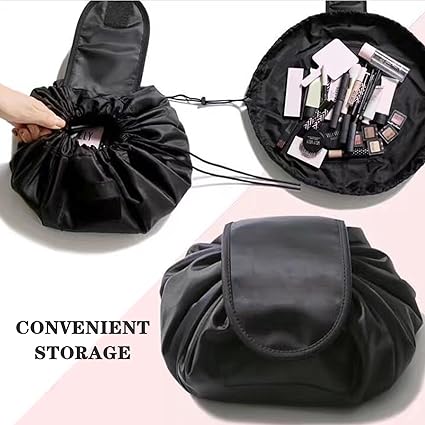 trousse-maquillage-toilette-noire-ouvert-ferme